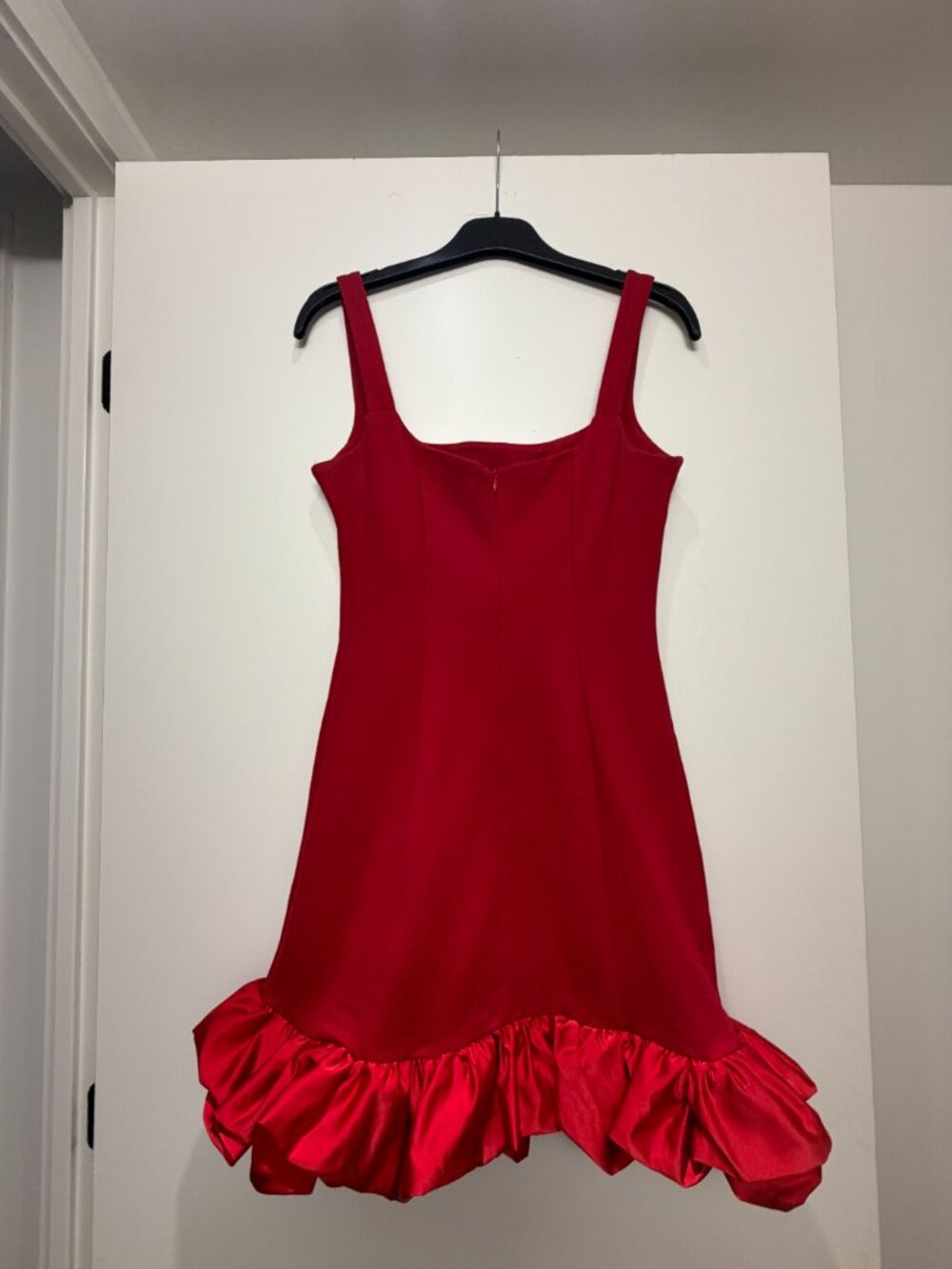 Ruffel Mini Dress - Picture 3 of 3